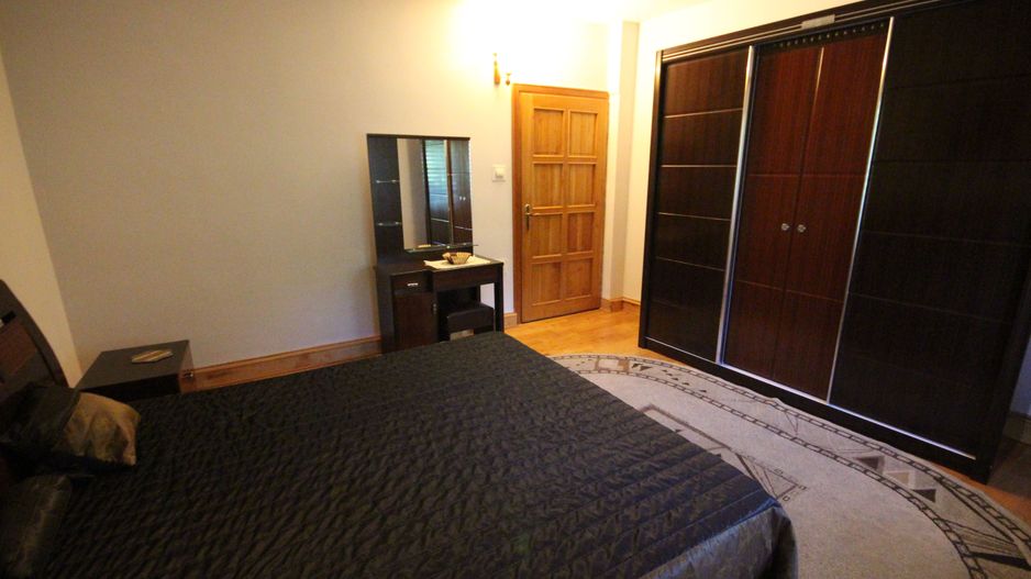 APARTAMENT SPATIOS  IN VILA - Poză 23