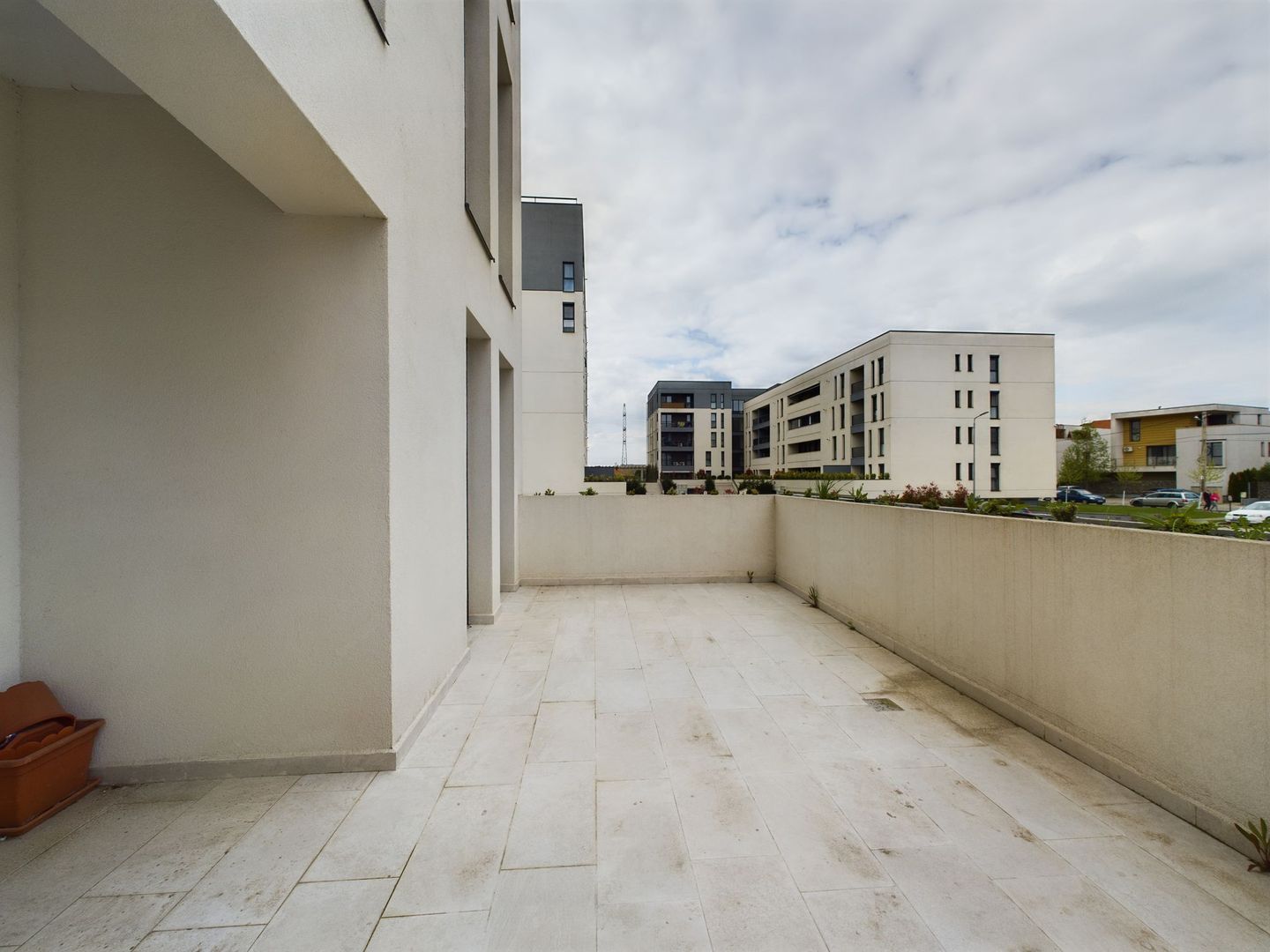 Spațiu comercial în imobil nou zona Hornbach - Poză 8