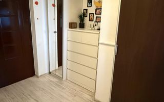 VANDUT! Metrou 1 Decembrie Decomandat Confort 1 57mp - Poză 4