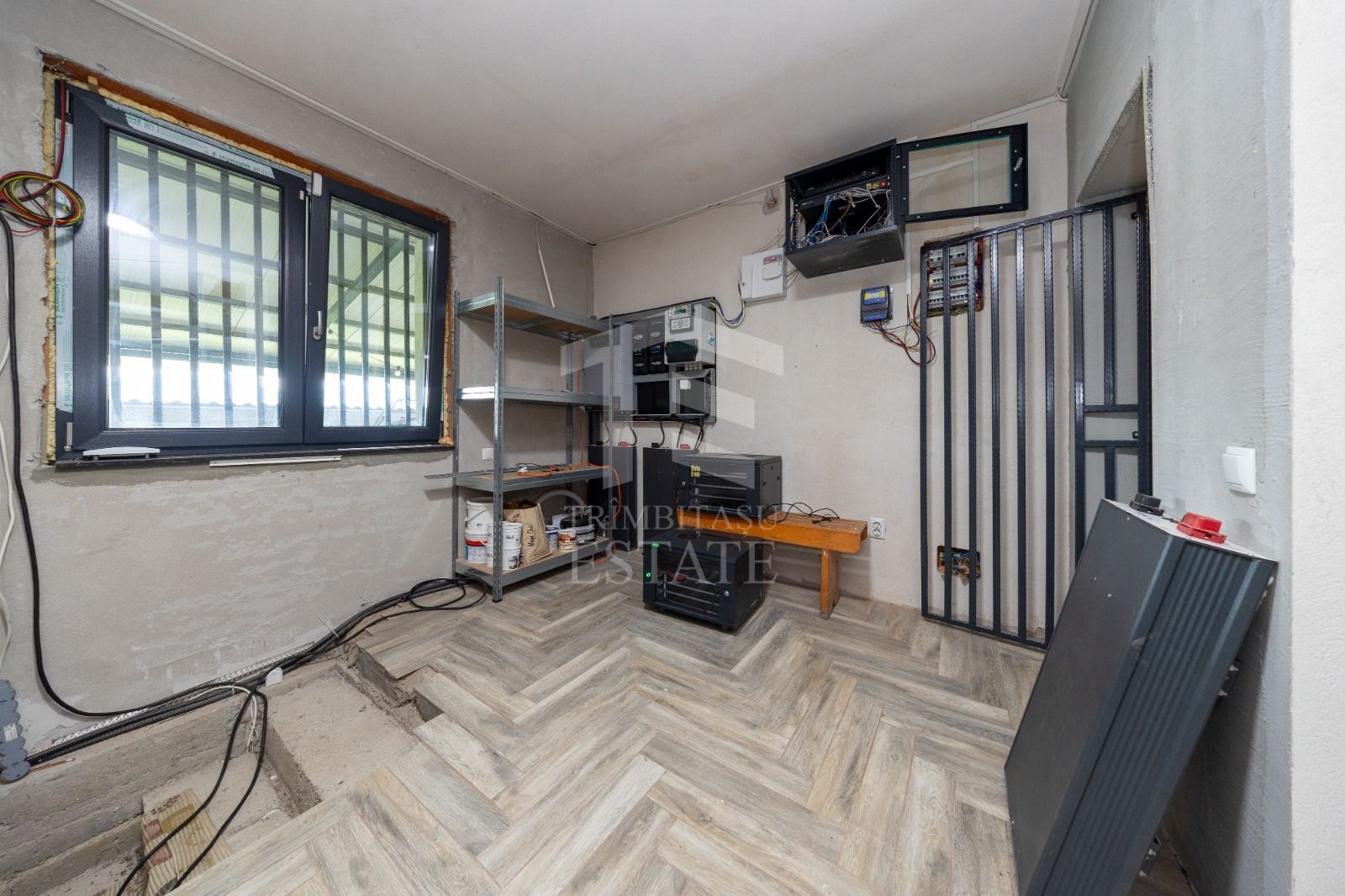 Sanpetru ,Subcetate-Casa 4 camere,3 bai+480 mp teren - Poză 44