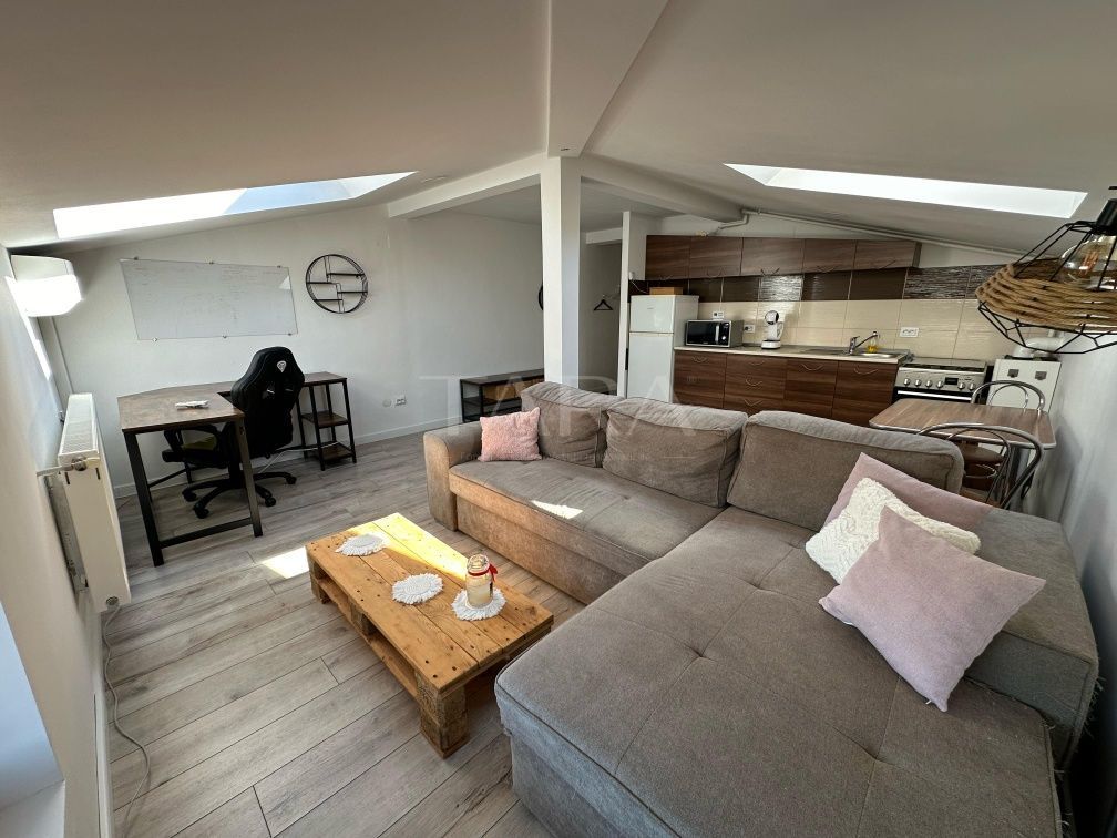 Apartament 2 camere la Mansarda - Poză 2