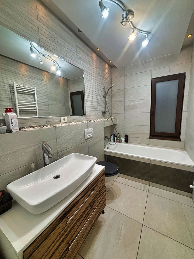 Living Generos și Locație Ideală - intrare Giroc - Poză 10