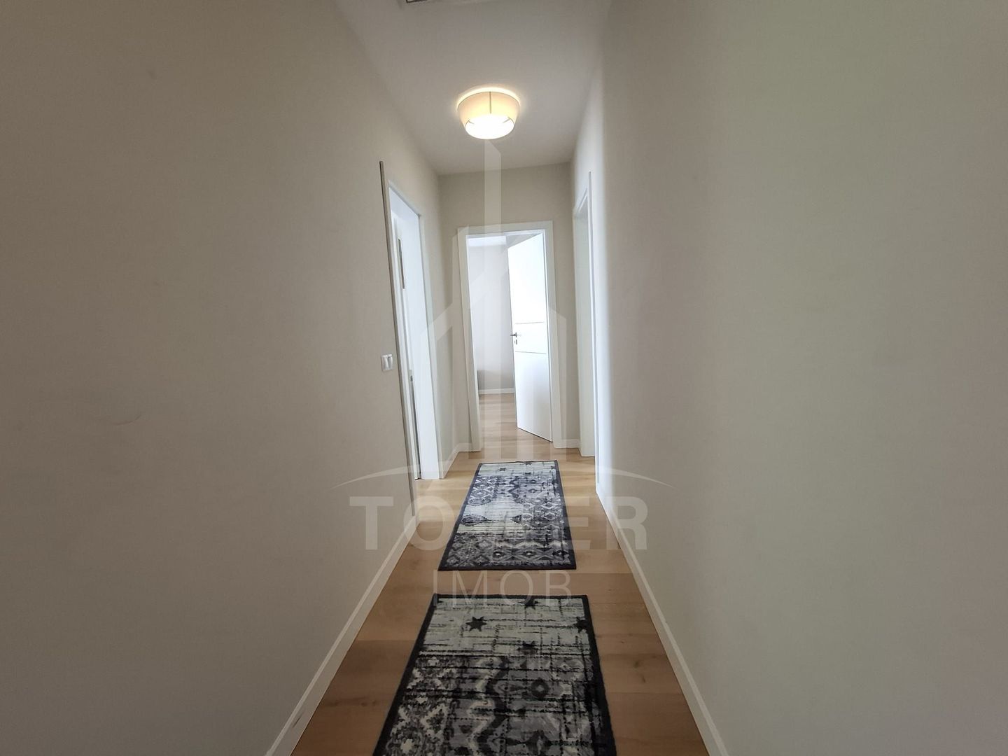 Penthouse de vânzare – finisaje premium, terasă generoasă - Poză 13