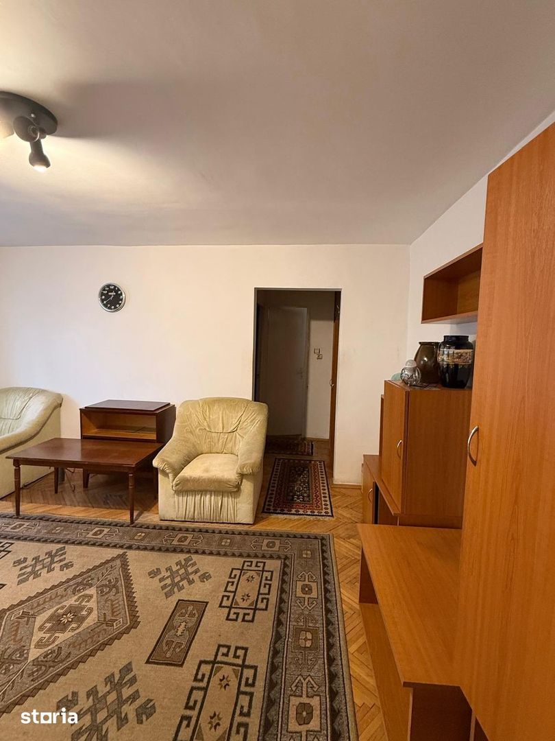 BRASADAS vinde ap 2 cam, balcon, Micro 16 Satu Mare. - Poză 3