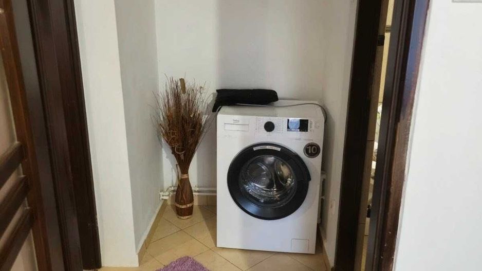 Apartament 2 camere 45 mp Podu Ros Cantemir 400 euro - Poză 6