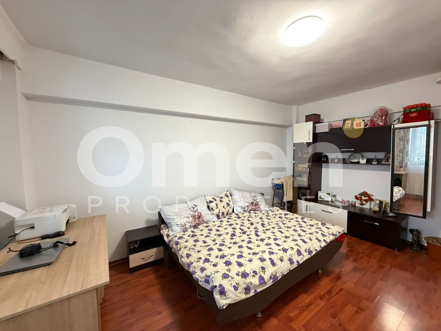 Garsoniera spatioasa, etaj intermediar, zona Garii - Poză 1