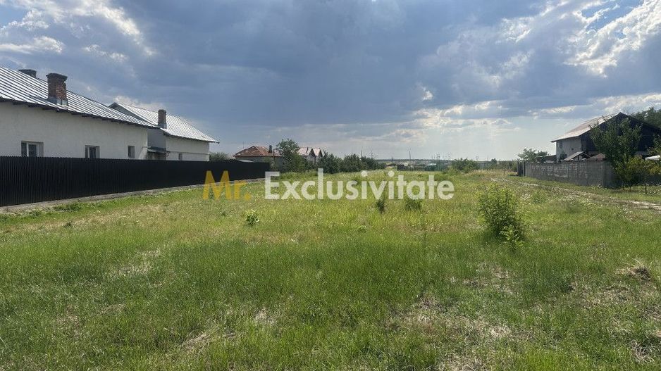 Teren intravilan 3474 mp Bradu-Auchan - Poză 1