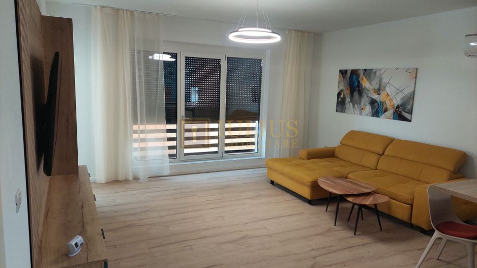 Bloc nou, prima închiriere, terasa generoasă, loc parcare-Dumbravita - Poză 1