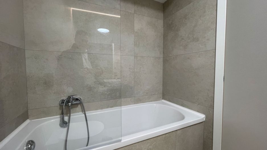 APARTAMENT 3 CAMERE PRIMA URBANA LOC DE PARCARE - Poză 8
