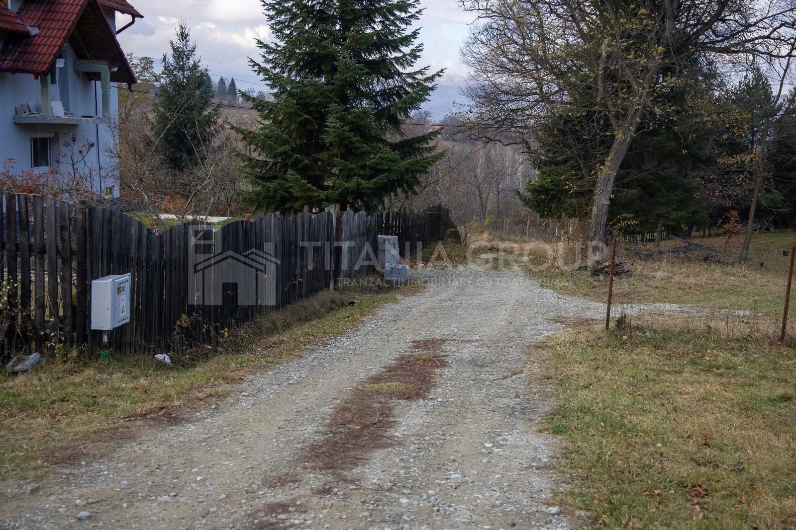 Teren intravilan, cu PUZ, Bran Tohanita,  SE ACCEPTĂ ȘI SCHIMB - Poză 8