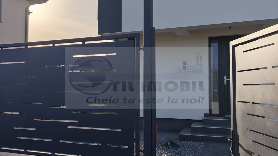 Casă Exclusivistă în Bucium – Finisaje Premium, 3 Camere, 210.000 € - Poză 3
