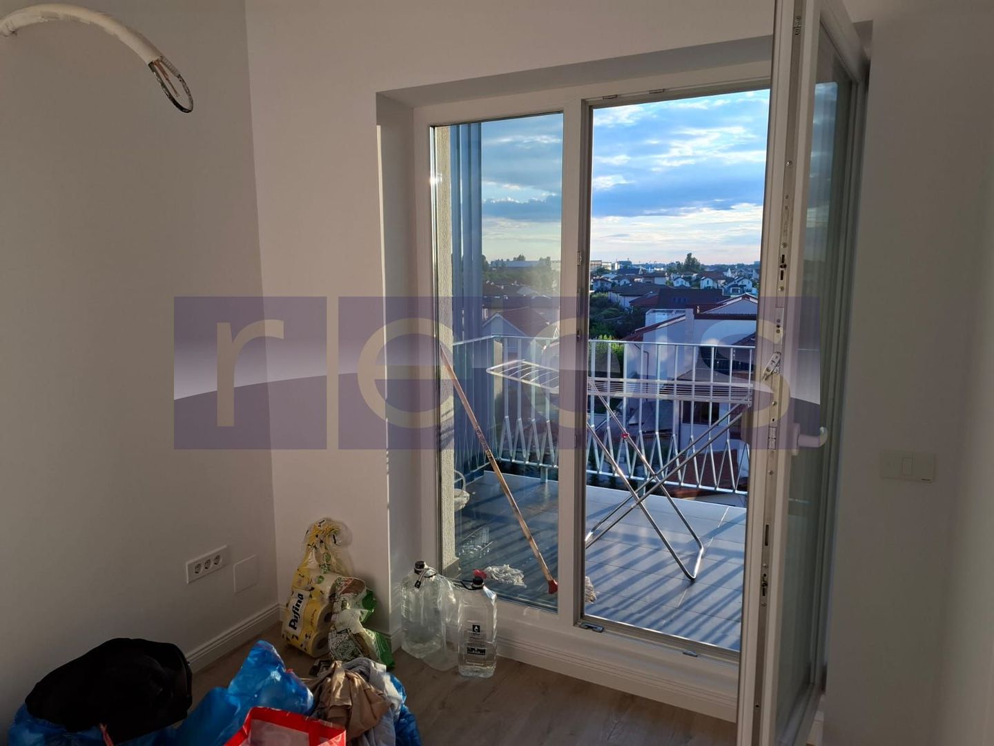 VANZARE 2 CAMERE PLUS BIROU | ZONA BANEASA COMPLEX ANTRACIT | - Poză 3