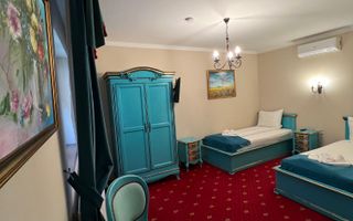 Vila de vanzare in zona Centrala/Orasul de jos - Poză 31