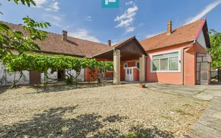 Casă cu 6 camere în Sânicolau Mare Timiș - Poză 23