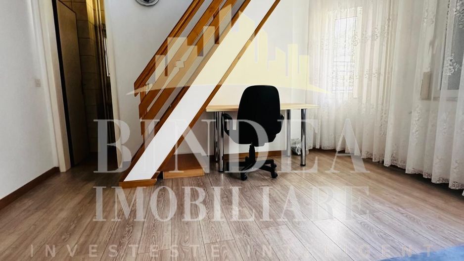 Apartament la casa zona Lipovei - Poză 8