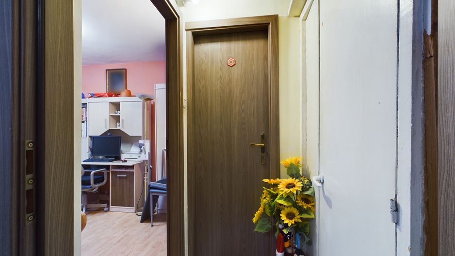 Apartament cu 3 camere în zona Lipovei - Poză 5