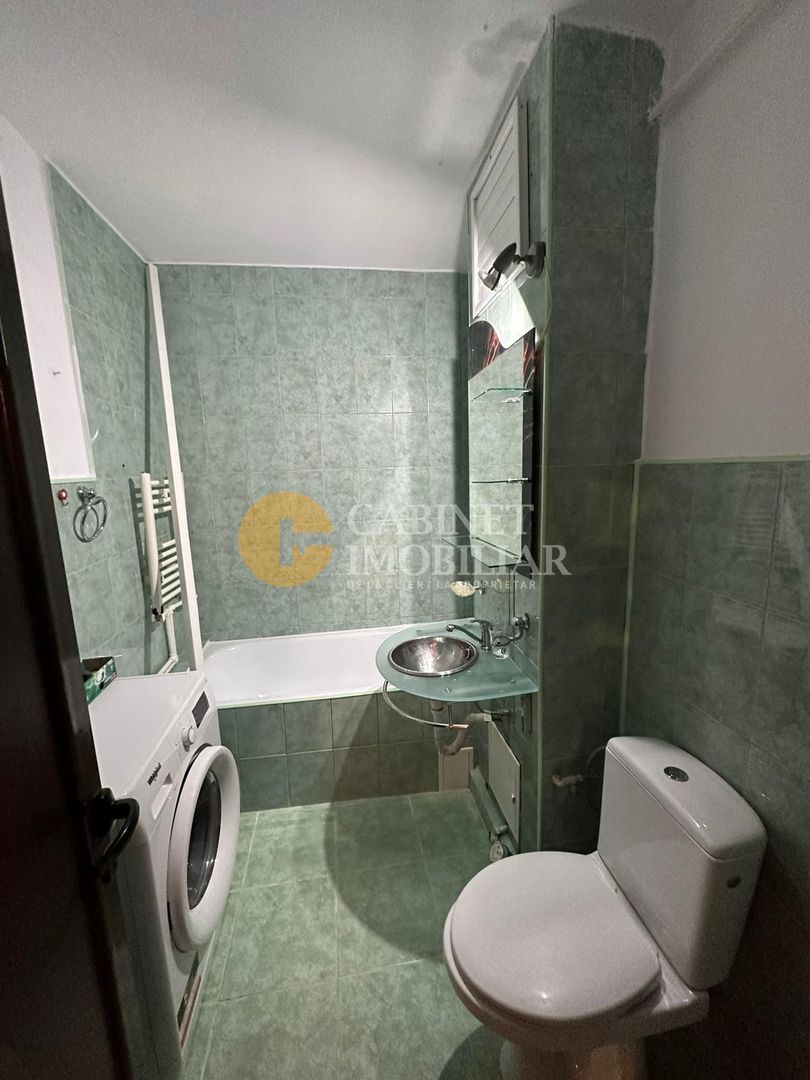 PACURARI - 2 CAMERE DECOMANDAT - ETAJ INTERMEDIAR - LA BULEVARD - Poză 2