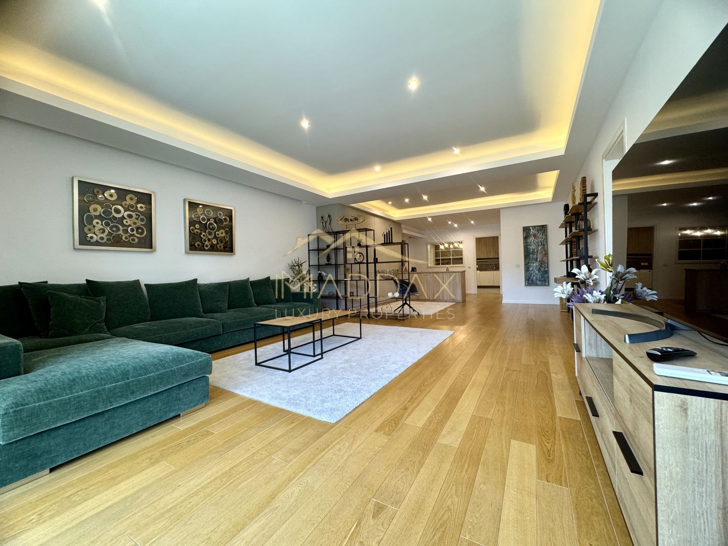 Apartament cu 4 camere *200mp* + 1 Parcare // Herastrau - Lake View - Poză 11