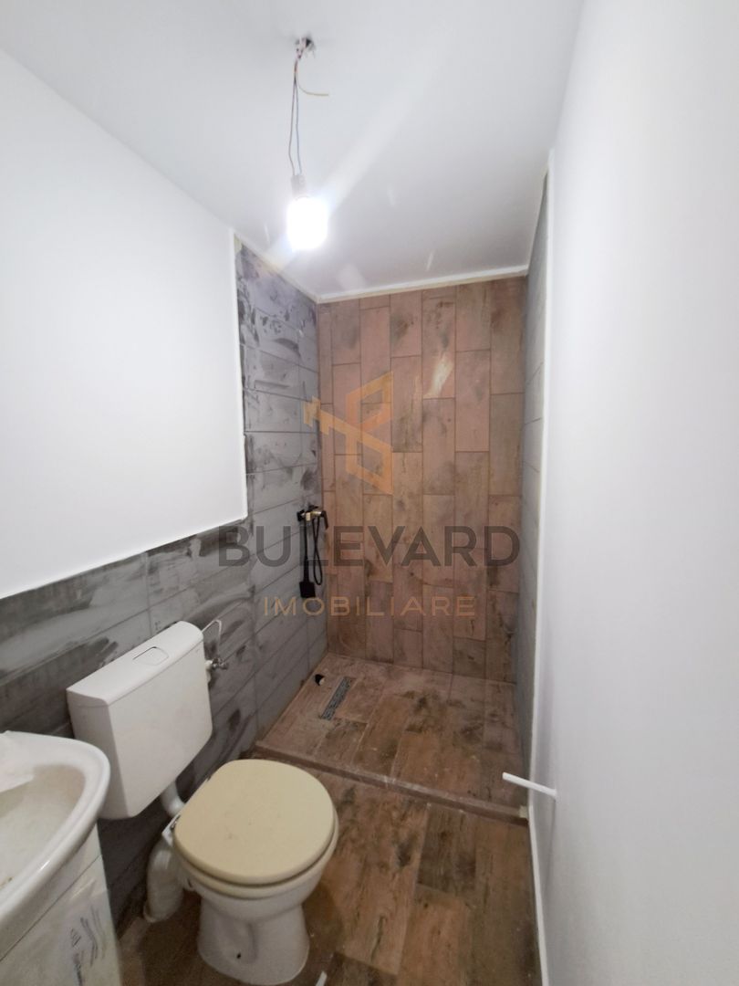 Casa cu teren de 4700 mp in Sat Zimbor, 45 km de Cluj-Napoca - Poză 12