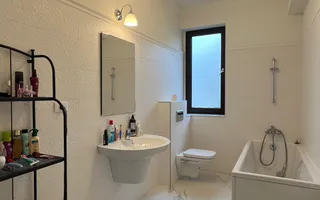 Vila individuala cu 5 camere Otopeni - Poză 15