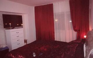 brasadas.com vinde ap. cu 4 camere DECOMANDATE Păcurari. - Poză 1