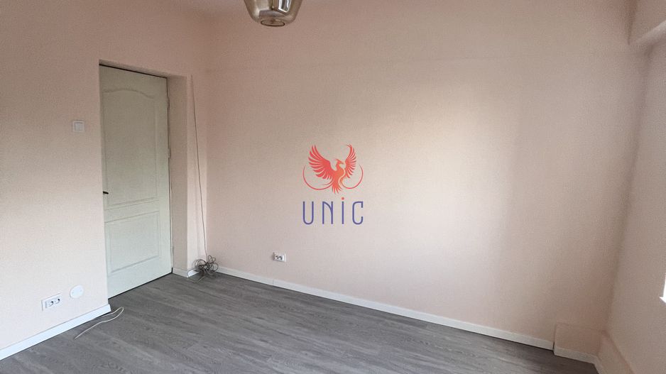 4 decomandate- 100 mp-etaj 1-Rovine - Poză 23