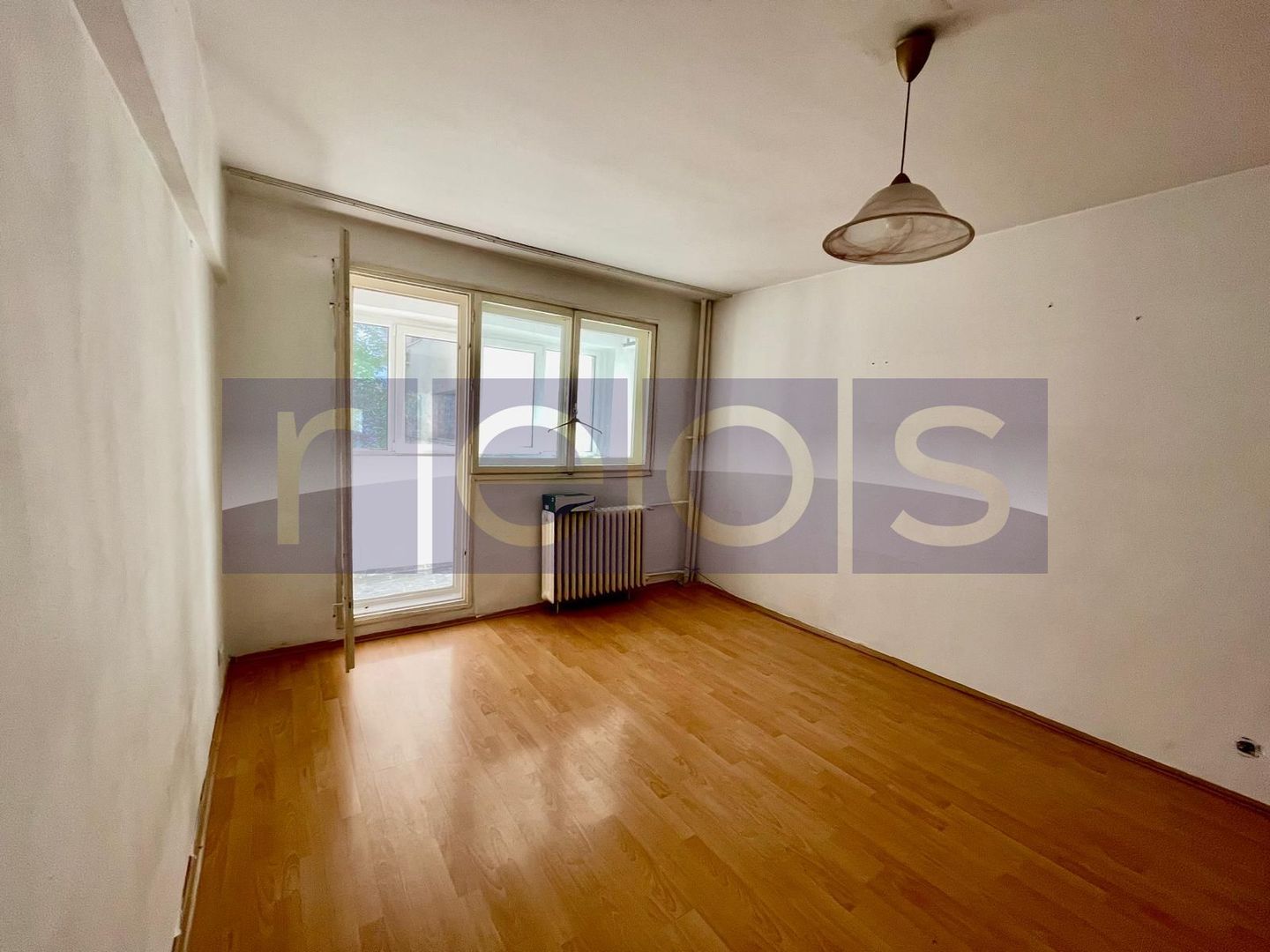 VANZARE APARTAMENT 2 CAMERE DECOMANDAT 51MP OZANA 1 DECEMBRIE 1918 METROU - Poză 3