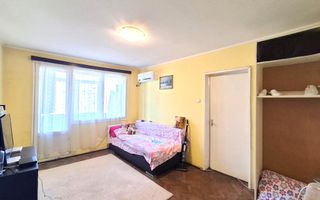 De Vanzare Apartament 2 Camere Pajura - Poză 1