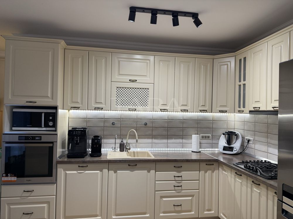 Apartament 3 camere în Florești, zona Parc Poligon - Poză 3