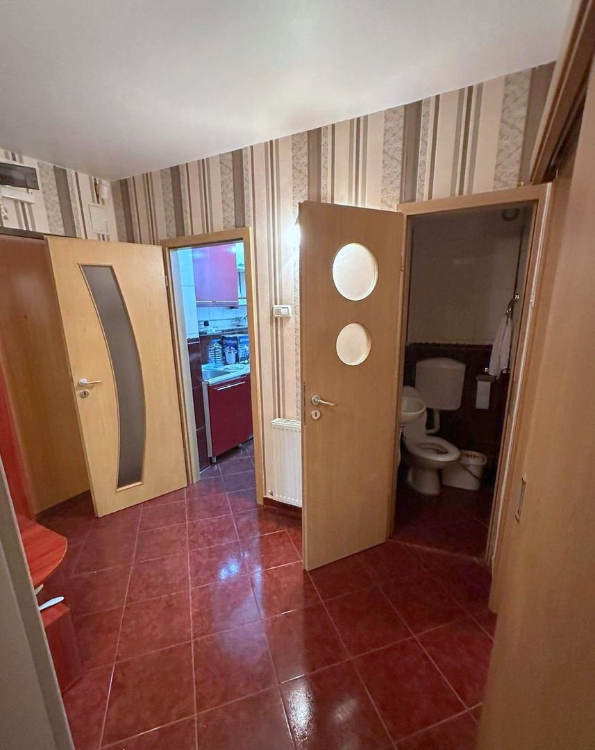4 camere confort 1, centrală proprie, 2 băi, Titan - Poză 2