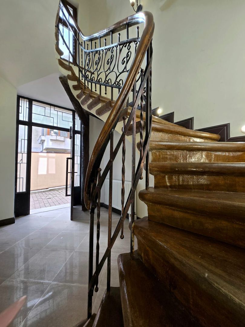 Spațiu de birouri ultracentral de inchiriat - etaj 1-intrare separata - Poză 10