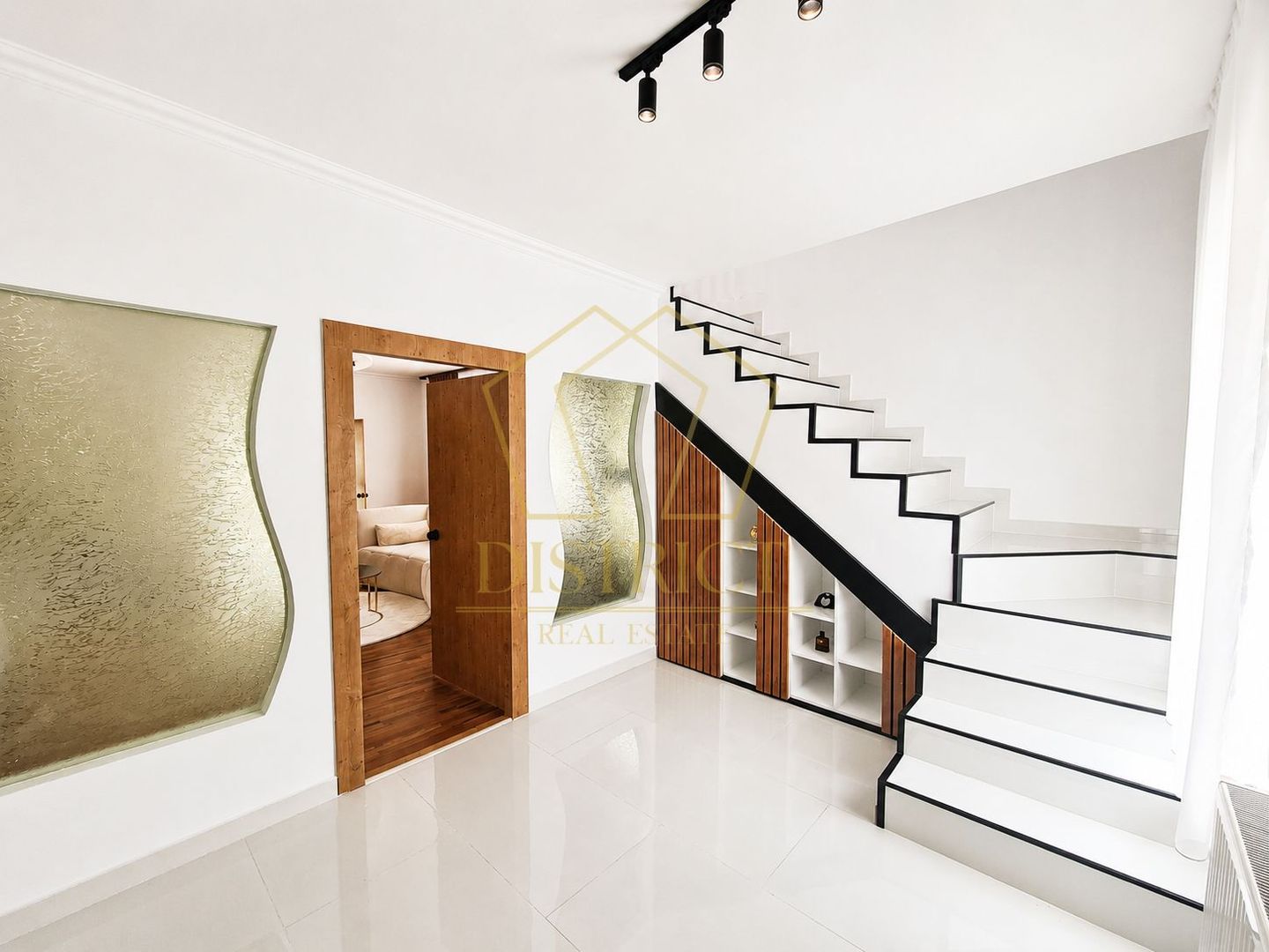 COM 0% Duplex cu 3 camere, teren 537 mp si anexa 60mp | Dumbravita - Poză 30