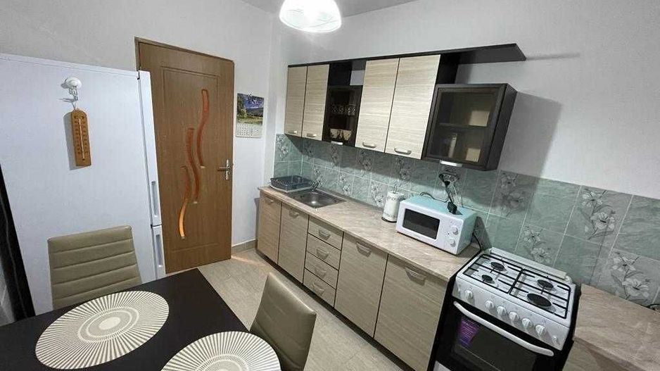 Inchiriam  apartament 2 camere/ Pajura - Poză 6