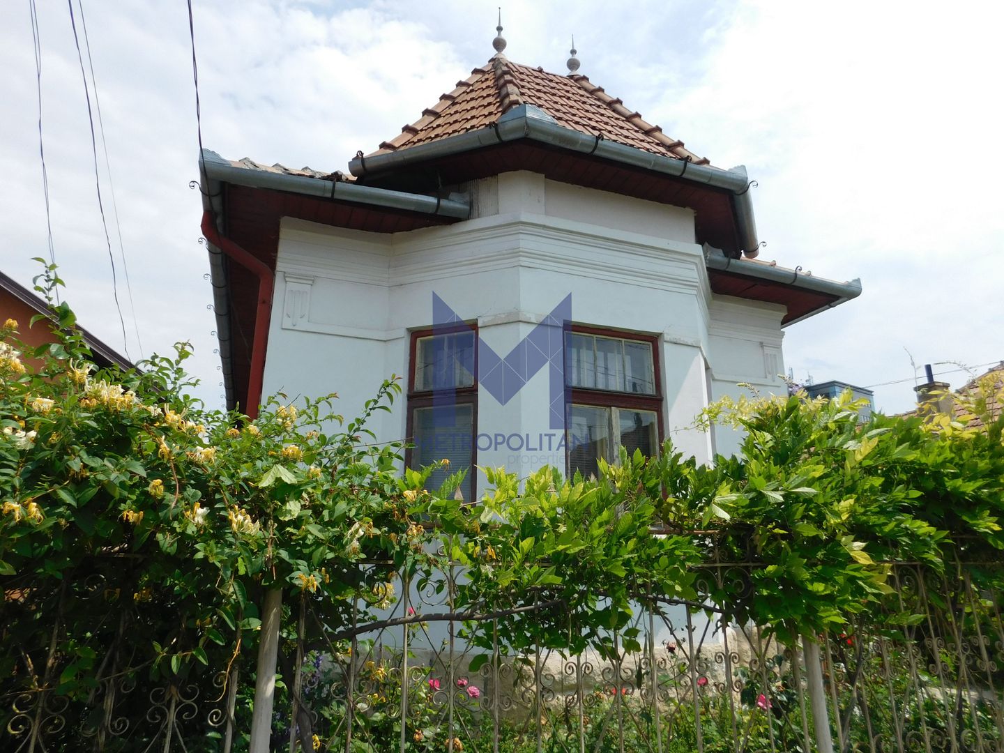 Casă cu arhitectură deosebită de vânzare, cu 800 mp teren, lângă Dedeman - Poză 19