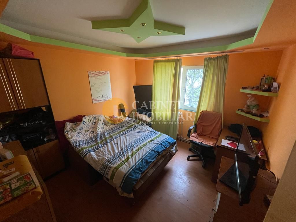 Apartament 3 camere, etaj intermediar,2 bai, 2 balcoane, zona DACIA - Poză 3