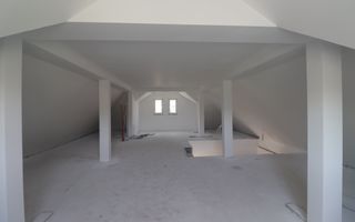 Casa individuala cu teren de 440 mp, situata in Dezmir! - Poză 19