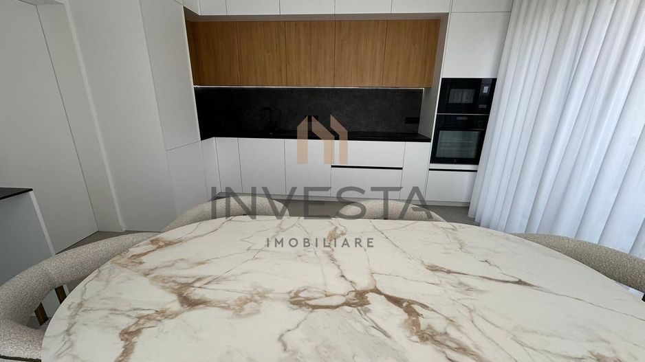 Duplex ultrafinisat panorama de vis cartier Voronet - Poză 4