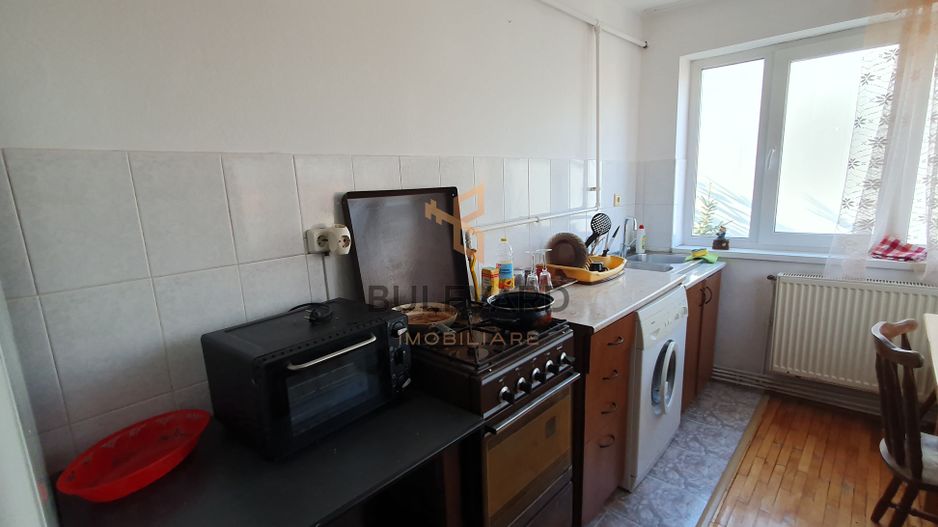 Apartament cu 4 camere de 100 mp, zona stadionului CFR! - Poză 9