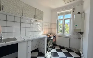 Parte de casă cu 3 camere, curte proprie și teren – Str. Ion Baiulescu - Poză 11