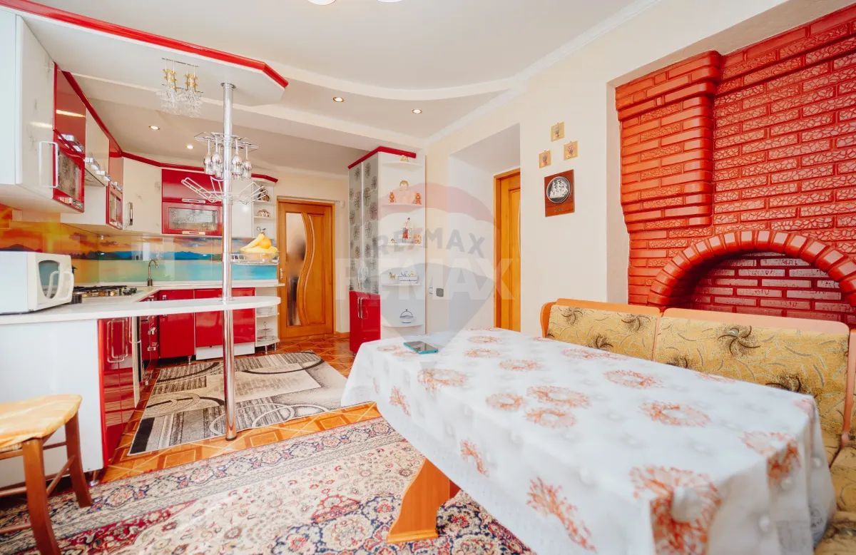 De Vinzare Casa în 2 nivele or. Orhei, - Poză 15