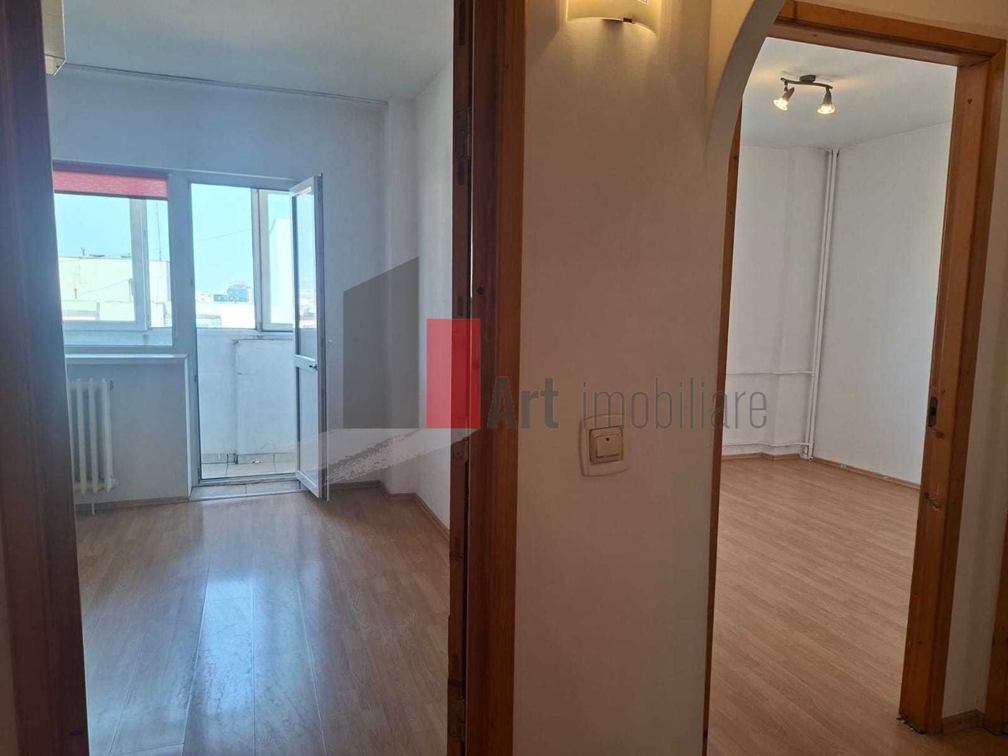 APARTAMENT  2 CAMERE MOSILOR - Poză 4