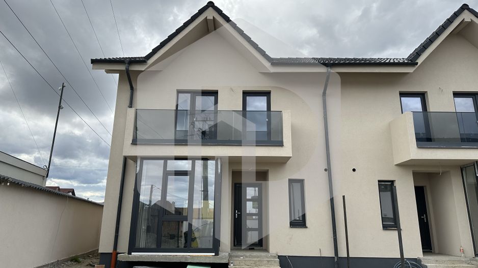 Cristian | Duplex |118mpu+ Mansarda amenajata | La Cheie| 158mp Teren - Poză 3
