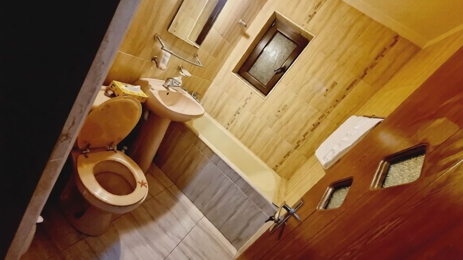 Apartament 2 camere decomandat, etaj 2, zona Calea București - Poză 7