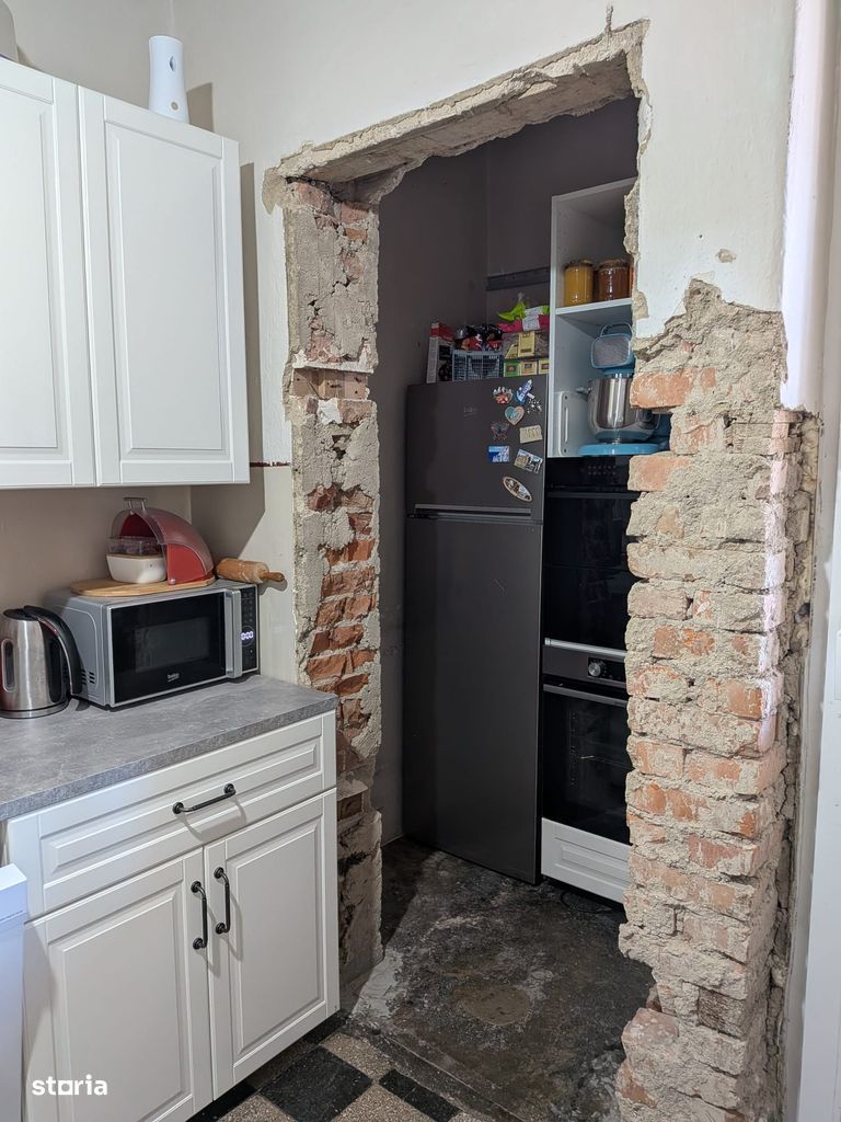 Apartament în bloc tip vilă balcon si beci– Astra, Brașov | Etaj 2/2 - Poză 5