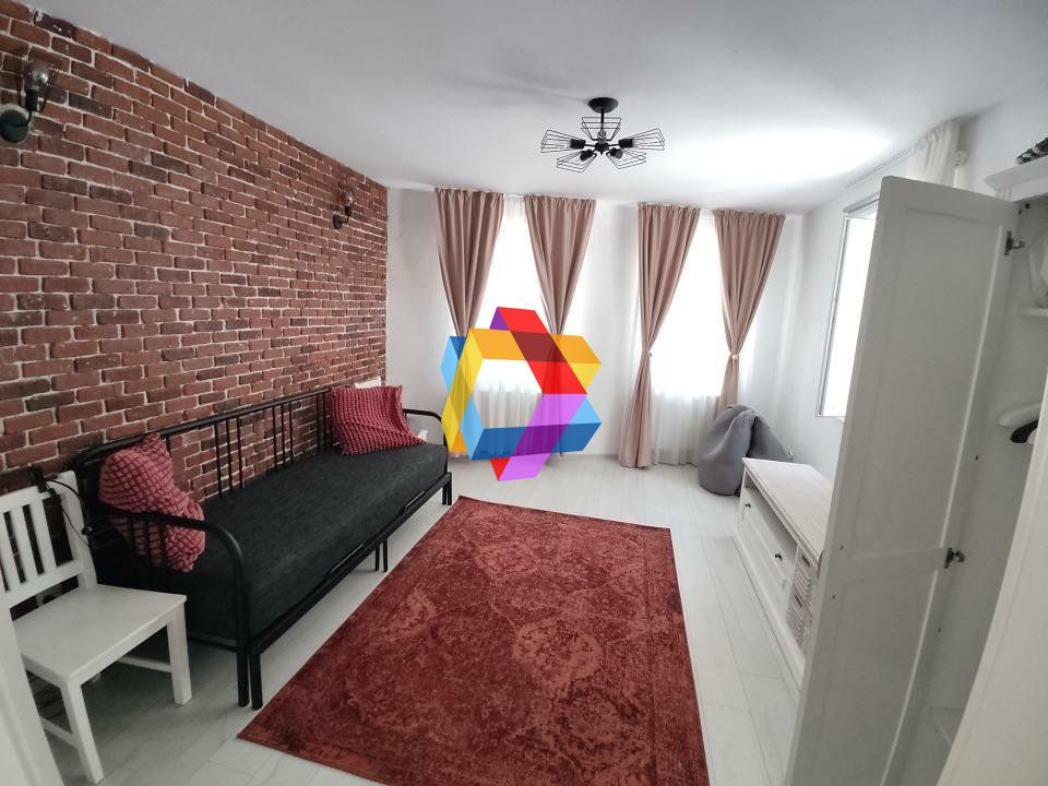 Casa 5 camere de vânzare - zona Brașovul Vechi - plus-imo.ro - Poză 1