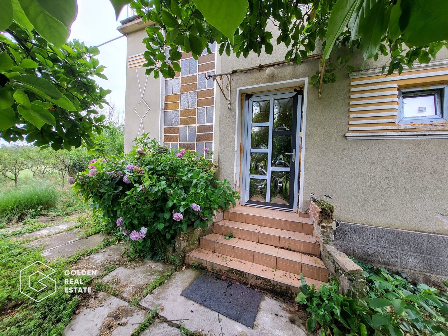 Casa cu D+P+E, 3500 mp teren, zona centrala, Paulis - Poză 4