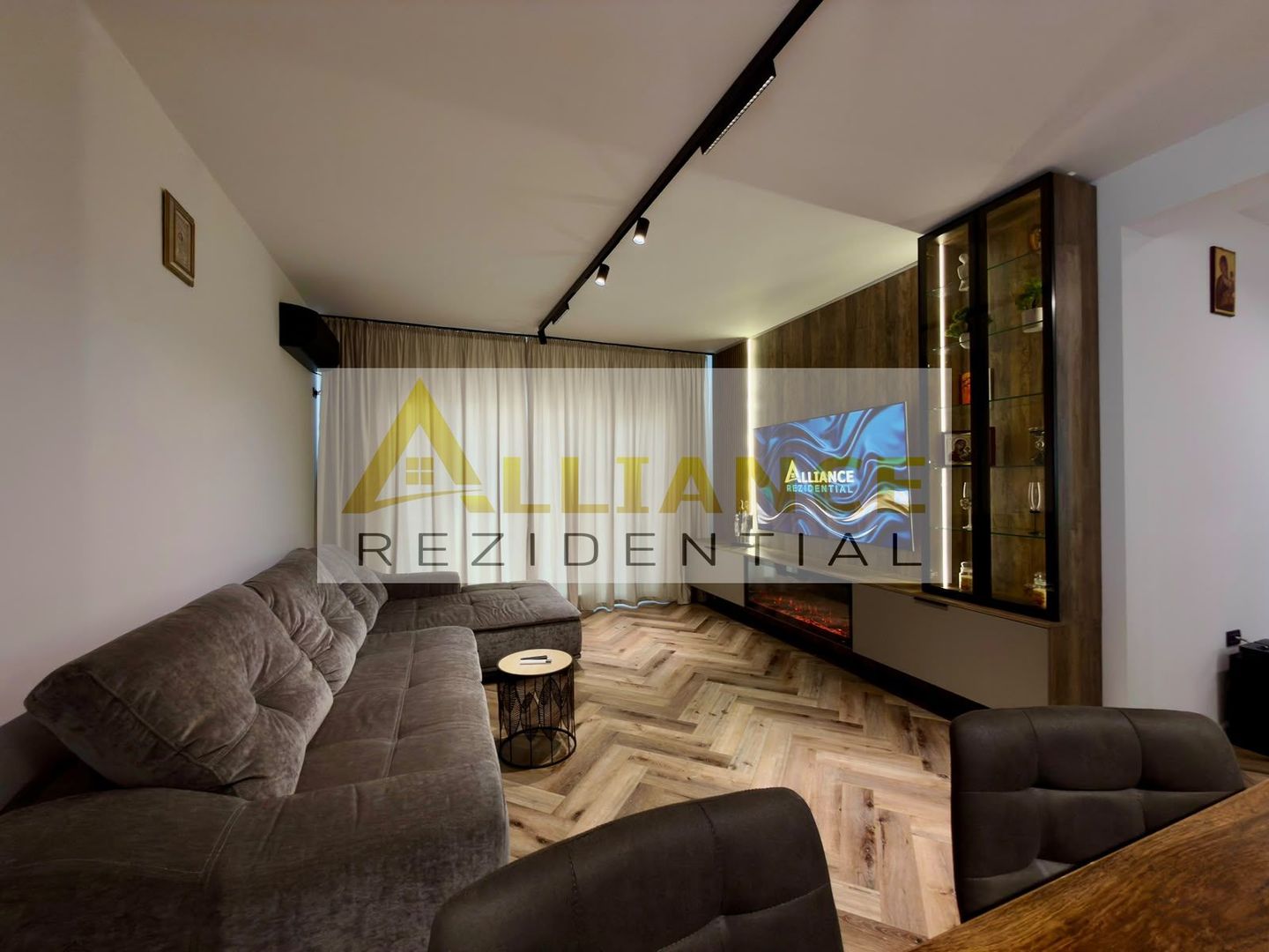CASA PARTER-4 CAMERE- TEREN 444 MP-STR.MIORITA - Poză 8