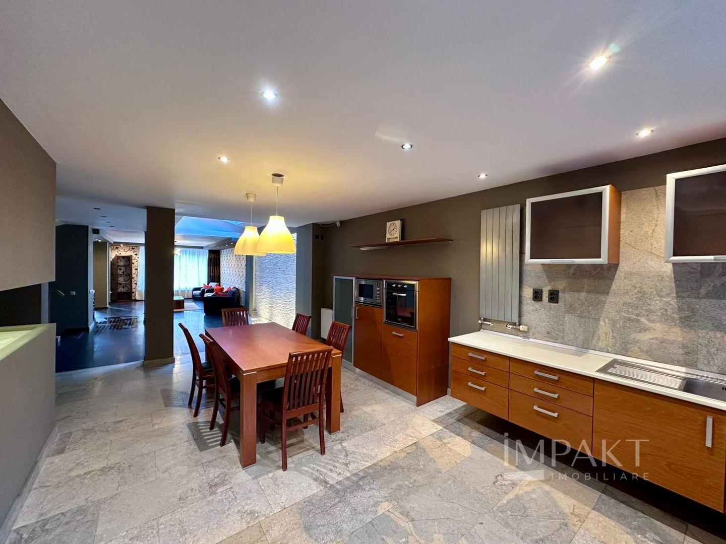 Casa de inchiriat | 6 camere, terasa, sauna, 320 mp - Poză 4