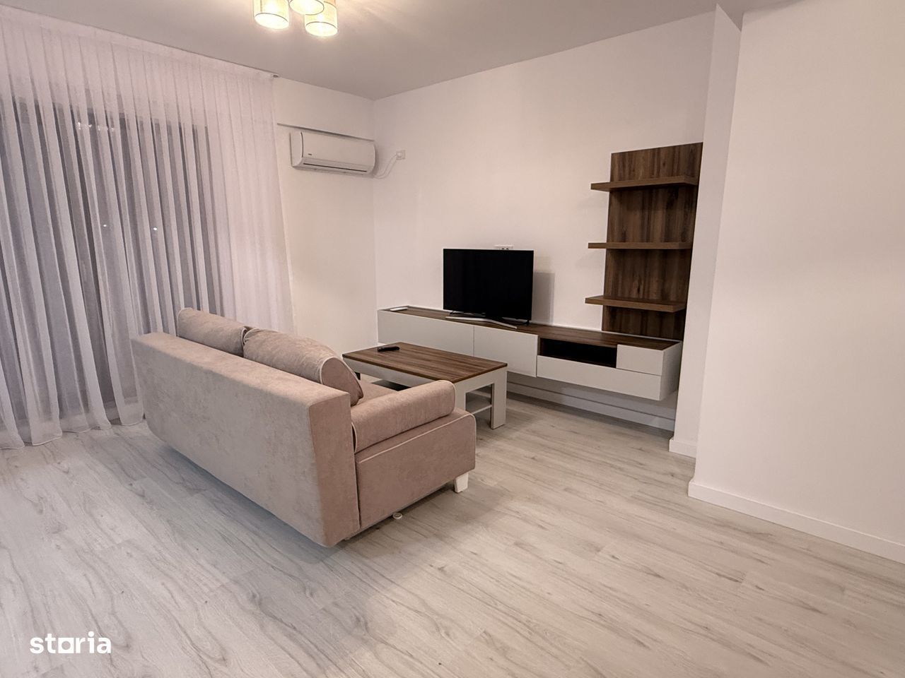 Apartament cu 2 camere, parcare subterana și 2 balcoane - Poză 3