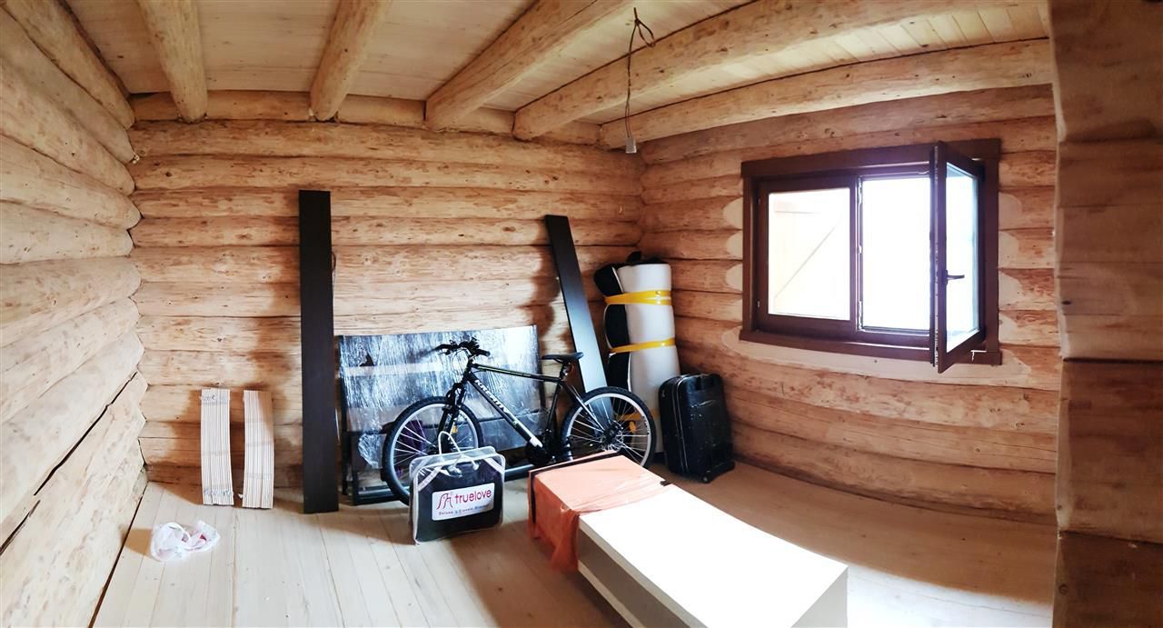 CASĂ INDIVIDUALĂ structură din lemn, zona Ciușmeaua Moldovencei; - Poză 5